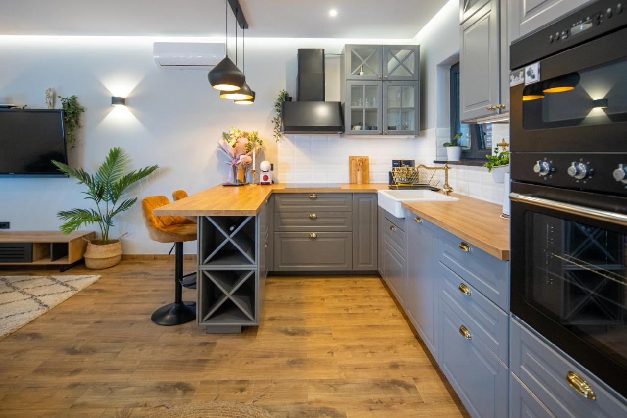 Vintage House Bella Vita Biograd Na Moru Luaran gambar
