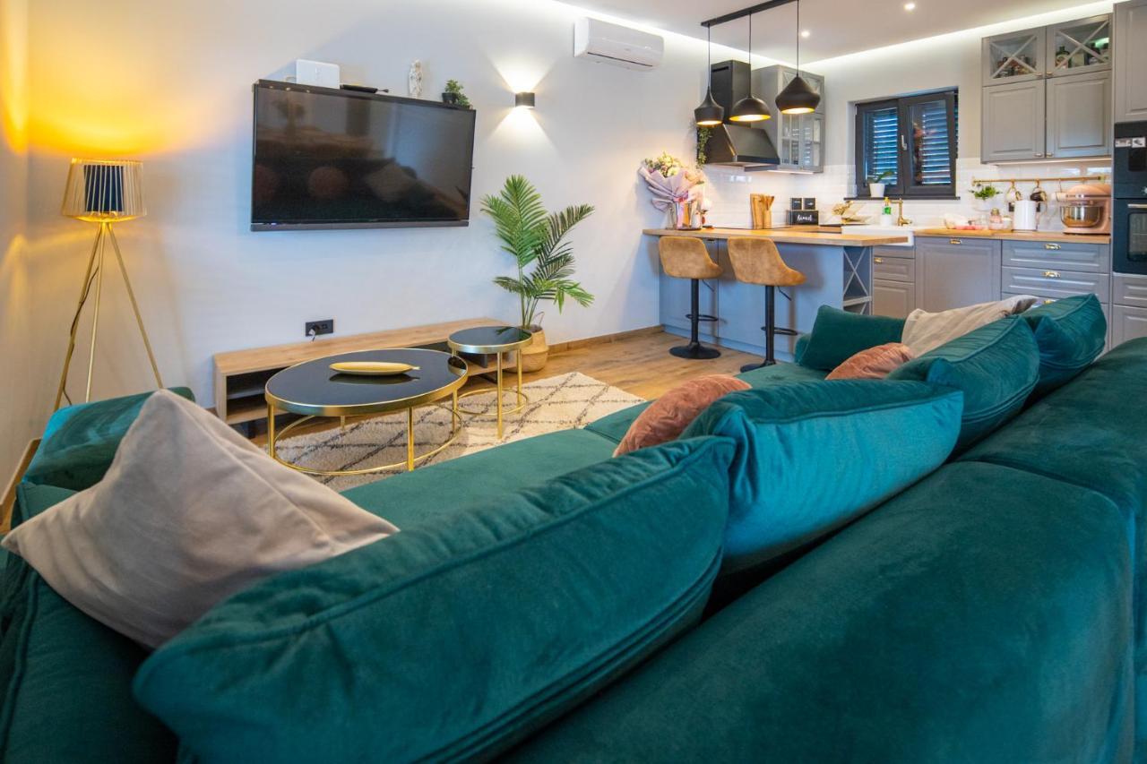 Vintage House Bella Vita Biograd Na Moru Luaran gambar
