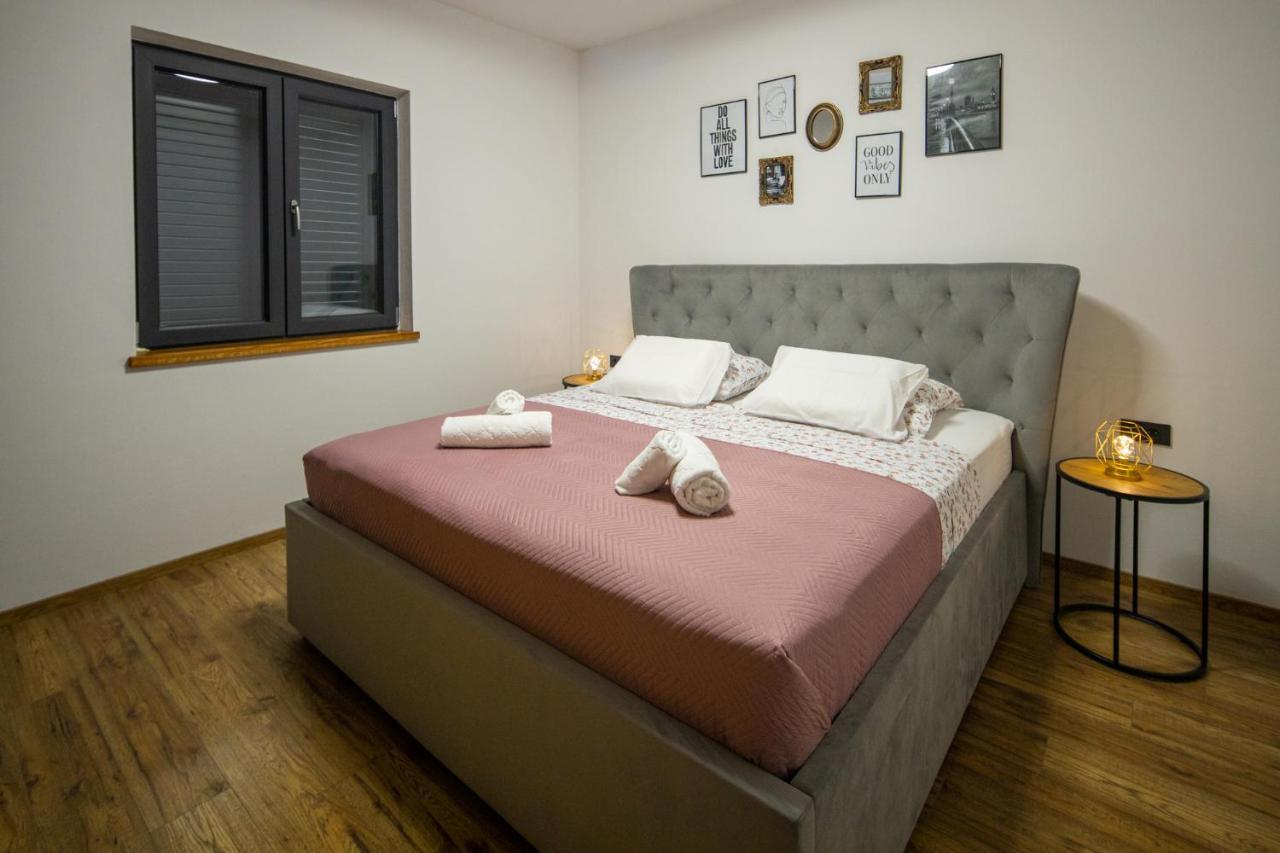 Vintage House Bella Vita Biograd Na Moru Luaran gambar